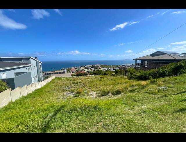 869M² VACANT LAND FOR SALE IN DANA BAY
